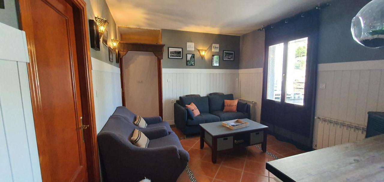 El Capricho De Trevelez Apartment Bagian luar foto